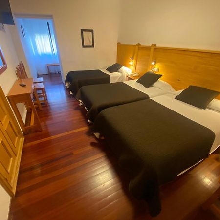 Hotel La Rambla ビエスカス エクステリア 写真