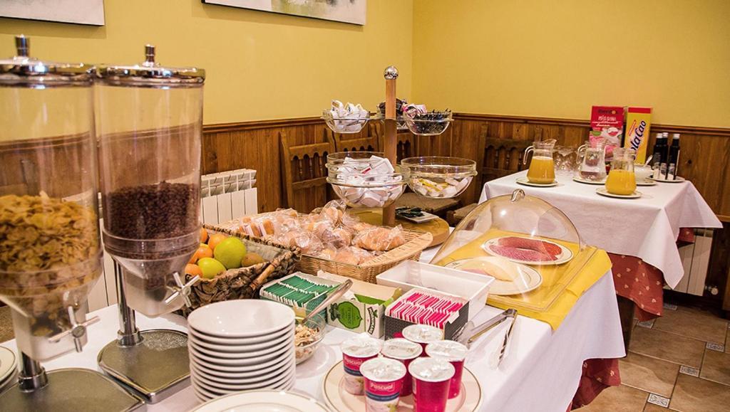 Hotel La Rambla ビエスカス エクステリア 写真