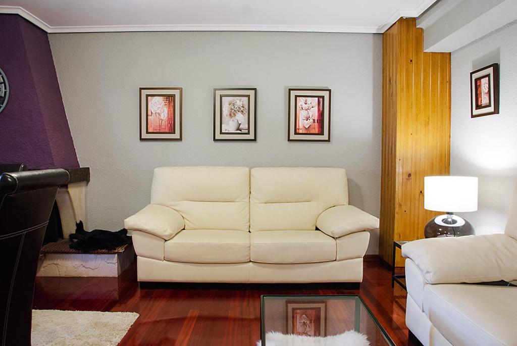 Hotel La Rambla ビエスカス エクステリア 写真